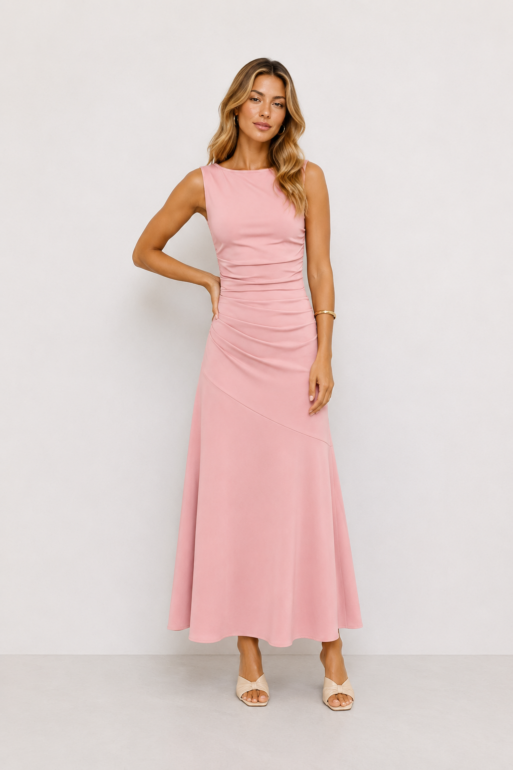 AMELIA | Vestido largo con escote