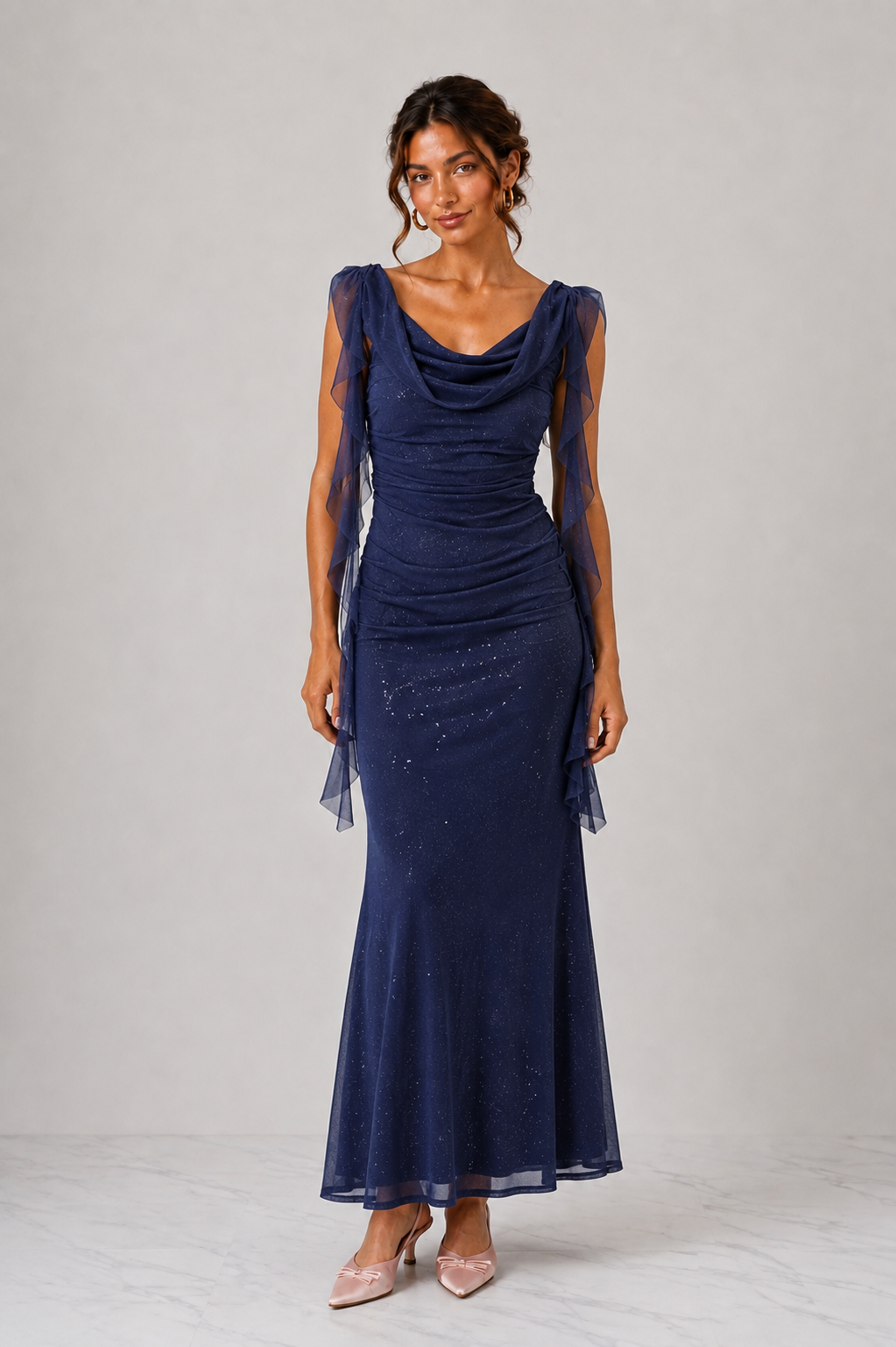 AURORA | Vestido maxi liso con cuello vuelto